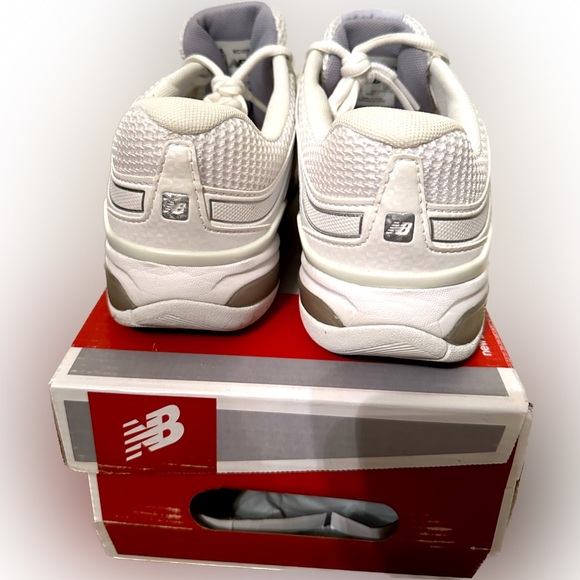 NIB NARROW NB 1005 NEW BALANCE TENNIS SHOES Sz: 8.5 AA White - Picture 4 of 6
